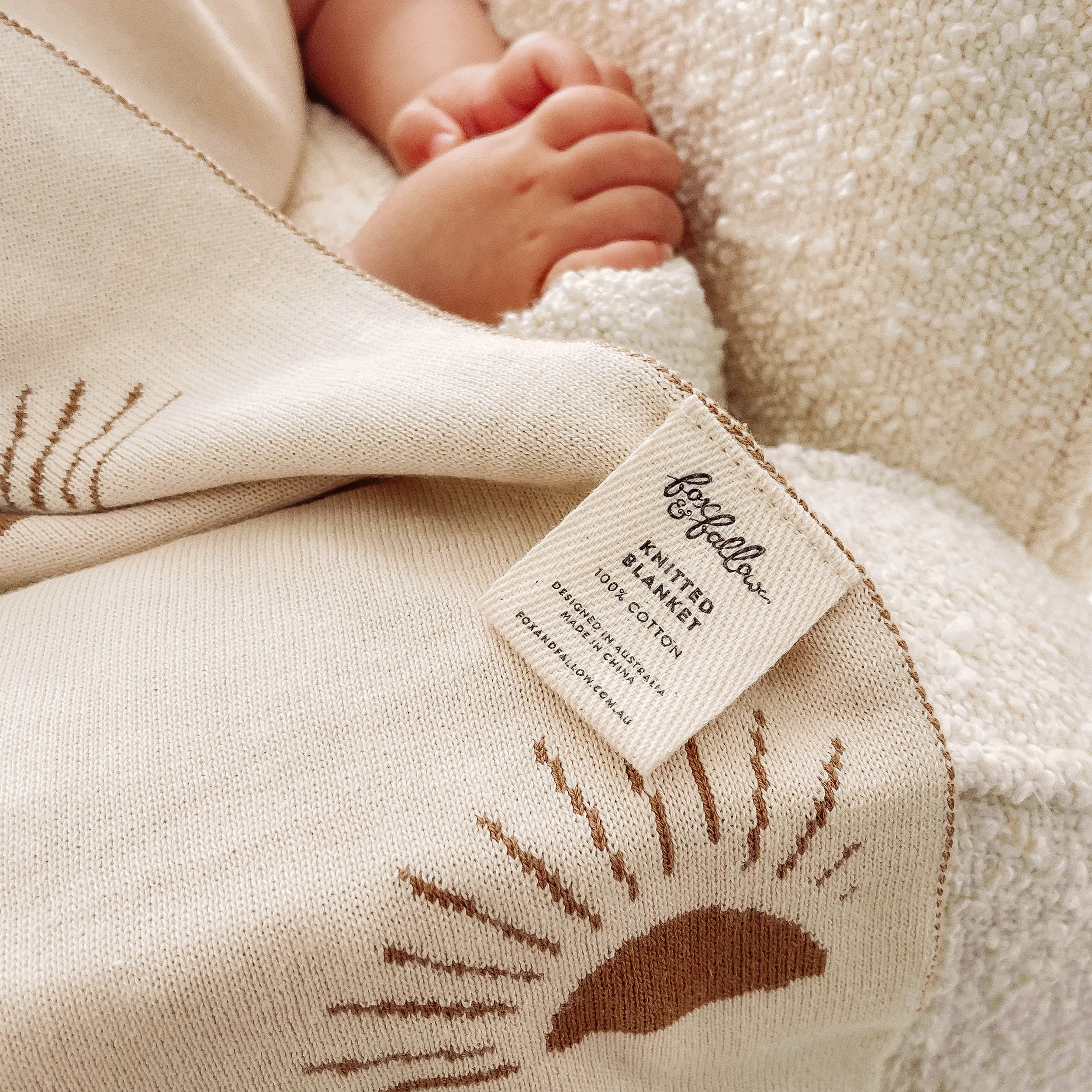 Fox & Fallow Reversible Blanket - Suns/Coffee